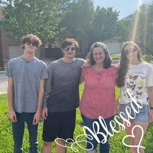 Meet your Posher, Shannon